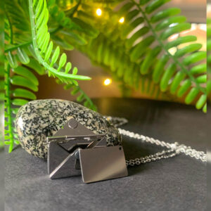 Cadena tipo sobre personalizada